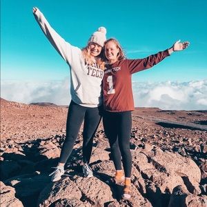 Meet your Posher, Carly